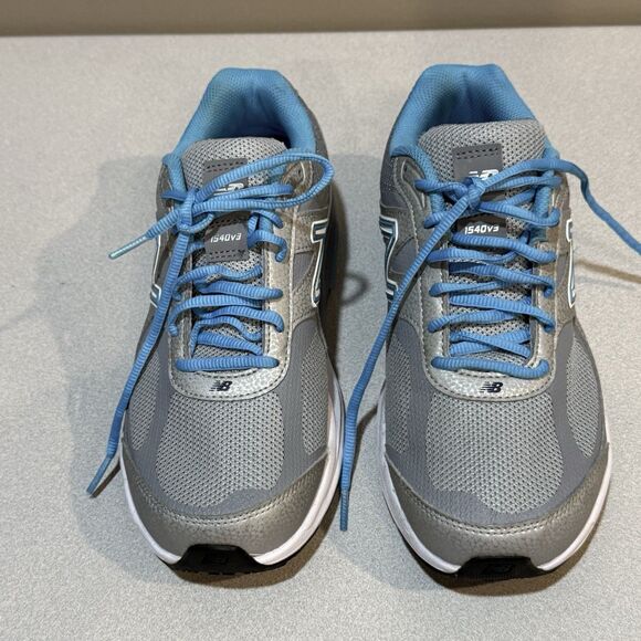 New Balance 1540v3 Running Shoe W 9, M 7.5 Narrow (2E) Gray/Polaris Sneaker - Picture 1 of 9